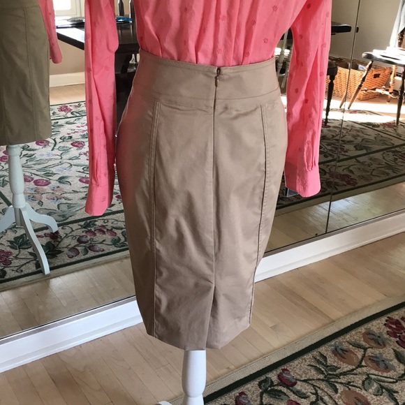 Ann Taylor pencil skirt - Picture 4 of 8